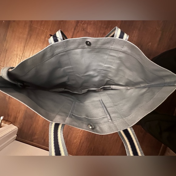 New Life Is Good Everyday Tote / Bag - Picture 7 of 9